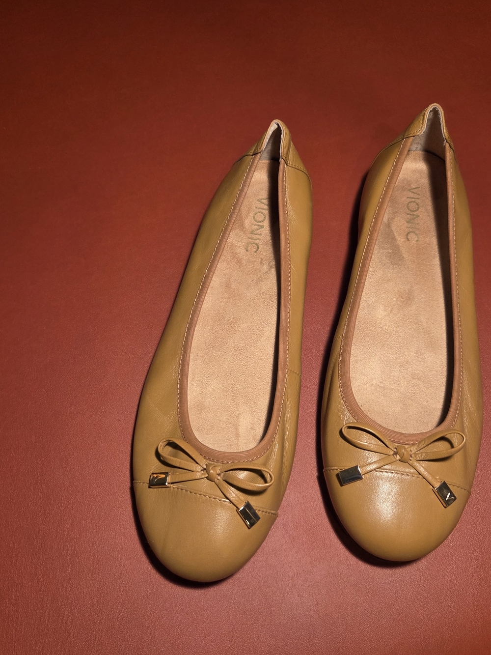 Vionic Klara Leather Ballet Flats with Bow Trim